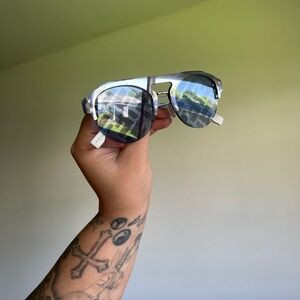 Fendi aviator sunglasses